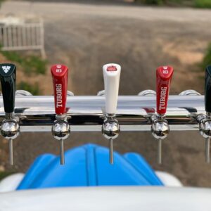 ברז בירה בדוכן לאירועים