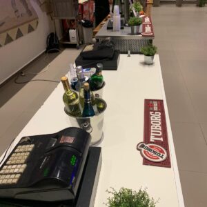 דוכן נייד של בירה לאירועים