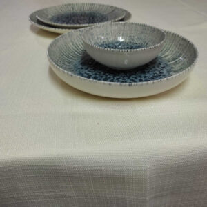 צלחות הגשה בגוון כחול